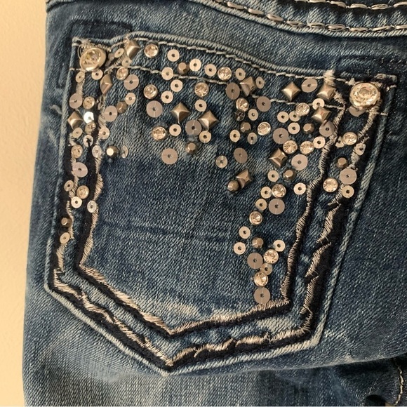 Miss Me Embellished Sequin /Rhinestone Easy Boot Cut Low Rise Jeans 26 - Picture 4 of 13